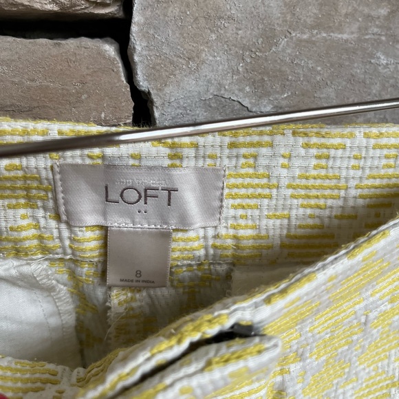 Shorts by Ann Taylor Loft Size 8 - Picture 3 of 5